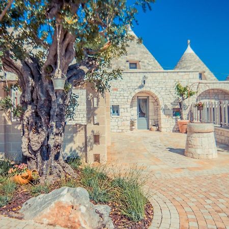 Villa Navolte Trulli E Quiete Con Piscina Locorotondo Exterior foto