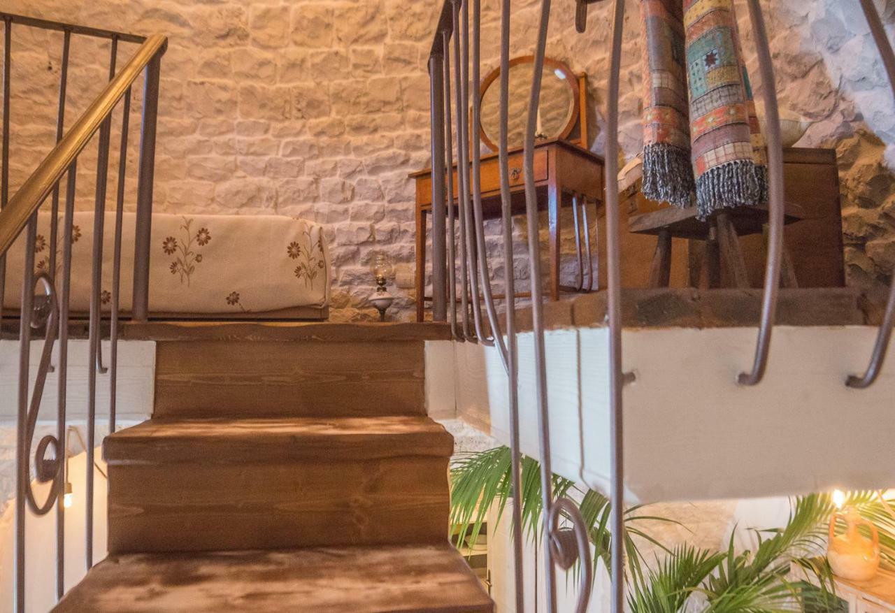Villa Navolte Trulli E Quiete Con Piscina Locorotondo Exterior foto